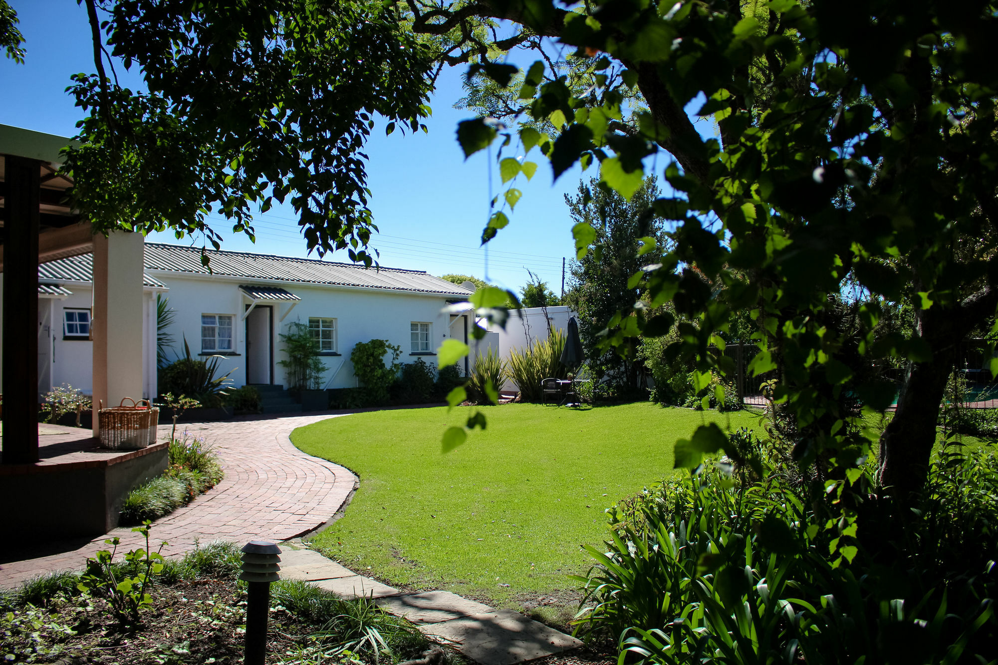 Whispering Oaks Guest House George Exterior photo
