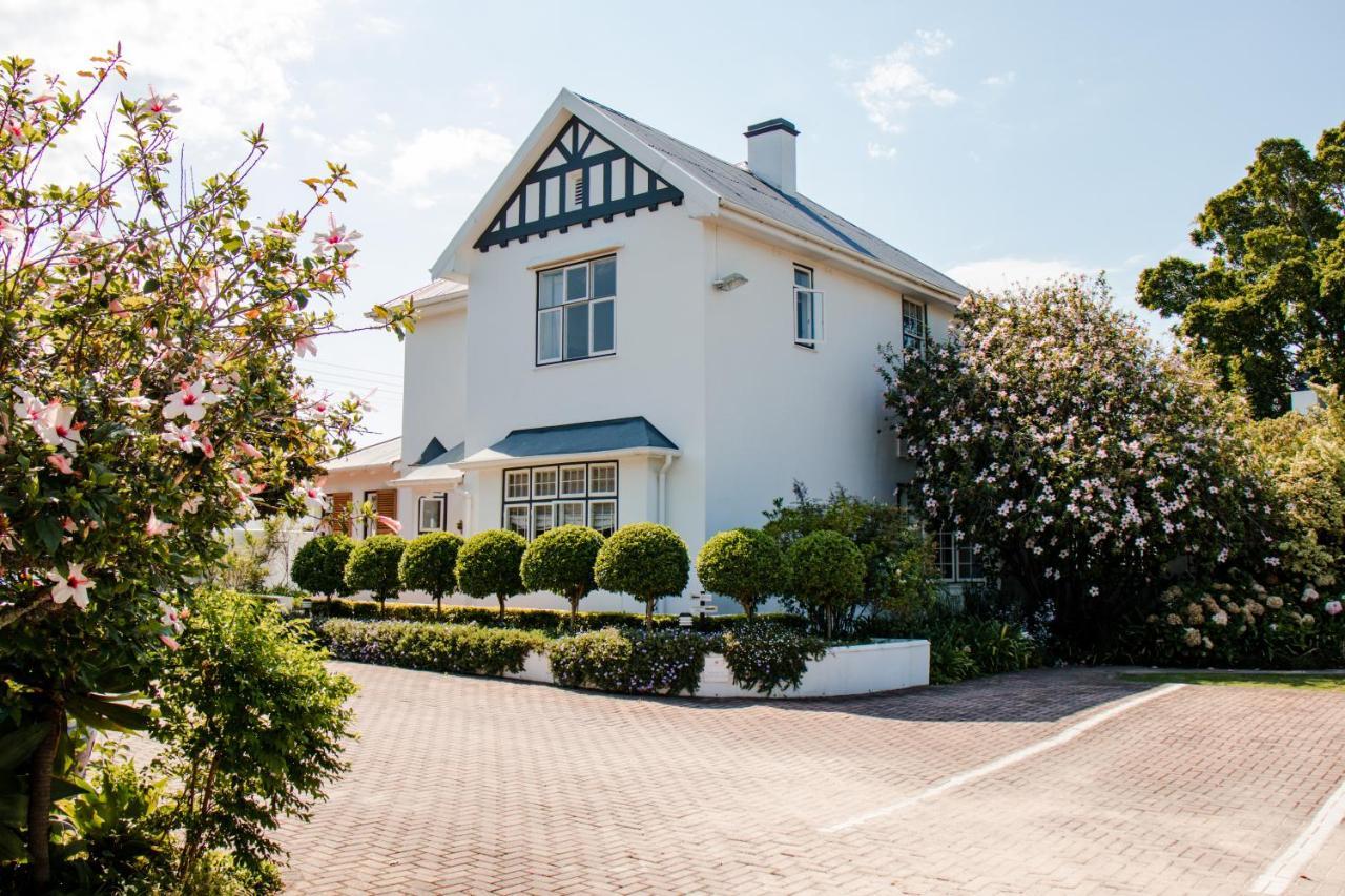 Whispering Oaks Guest House George Exterior photo